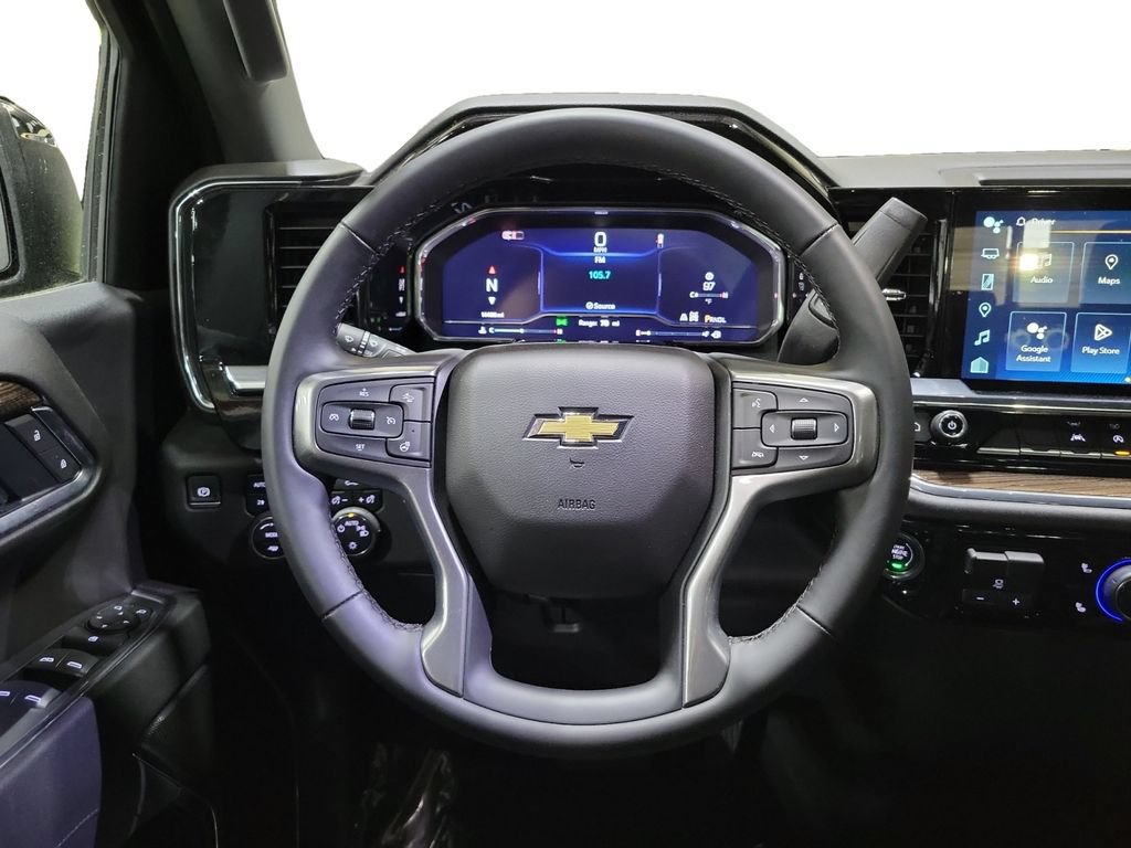 Used 2025 Chevrolet Silverado 1500 LT AWD/4WD image 23