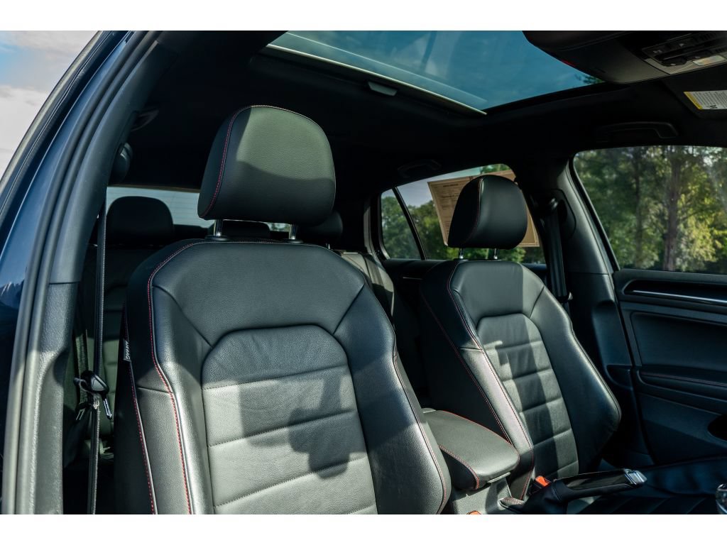 Used 2017 Volkswagen GTI Autobahn FWD image 20