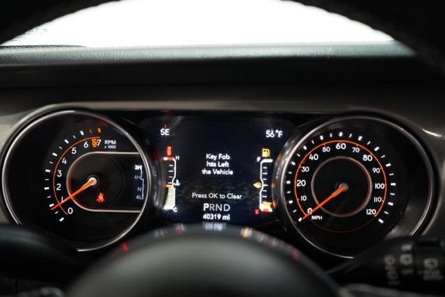 Used 2022 Jeep Wrangler Unlimited Sahara image 23