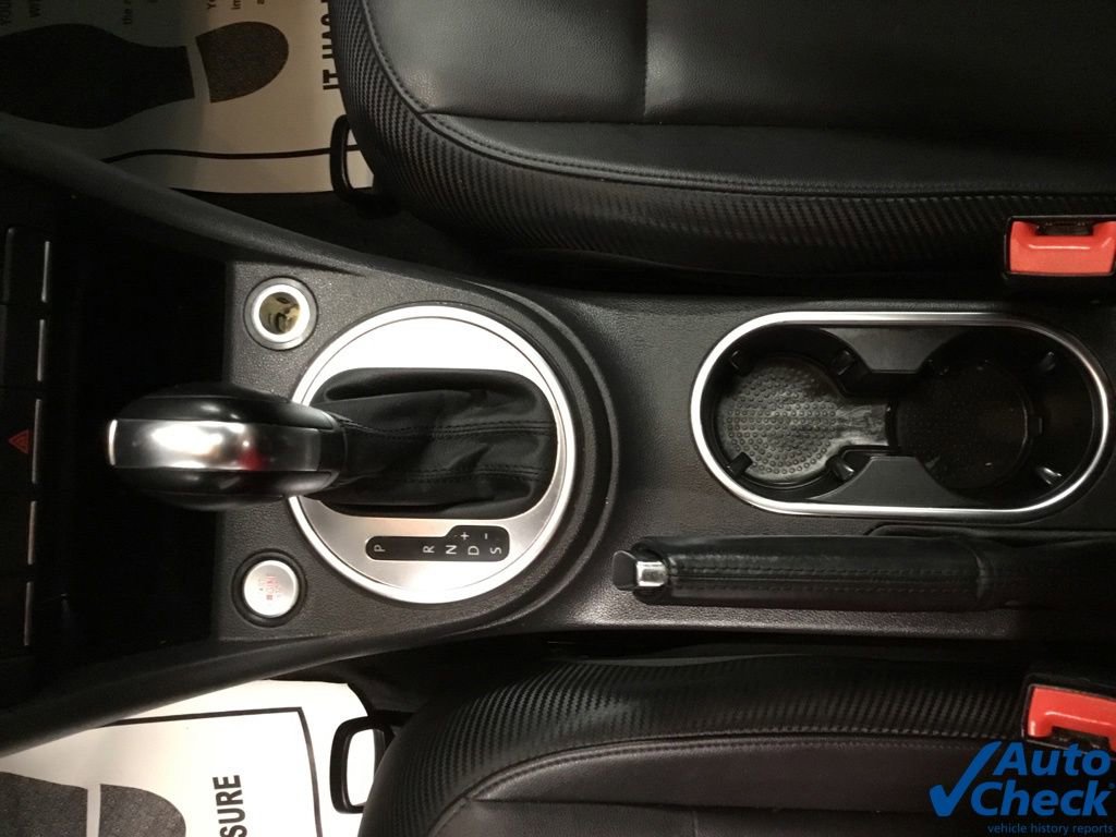 Used 2012 Volkswagen Beetle 2.5 FWD image 36