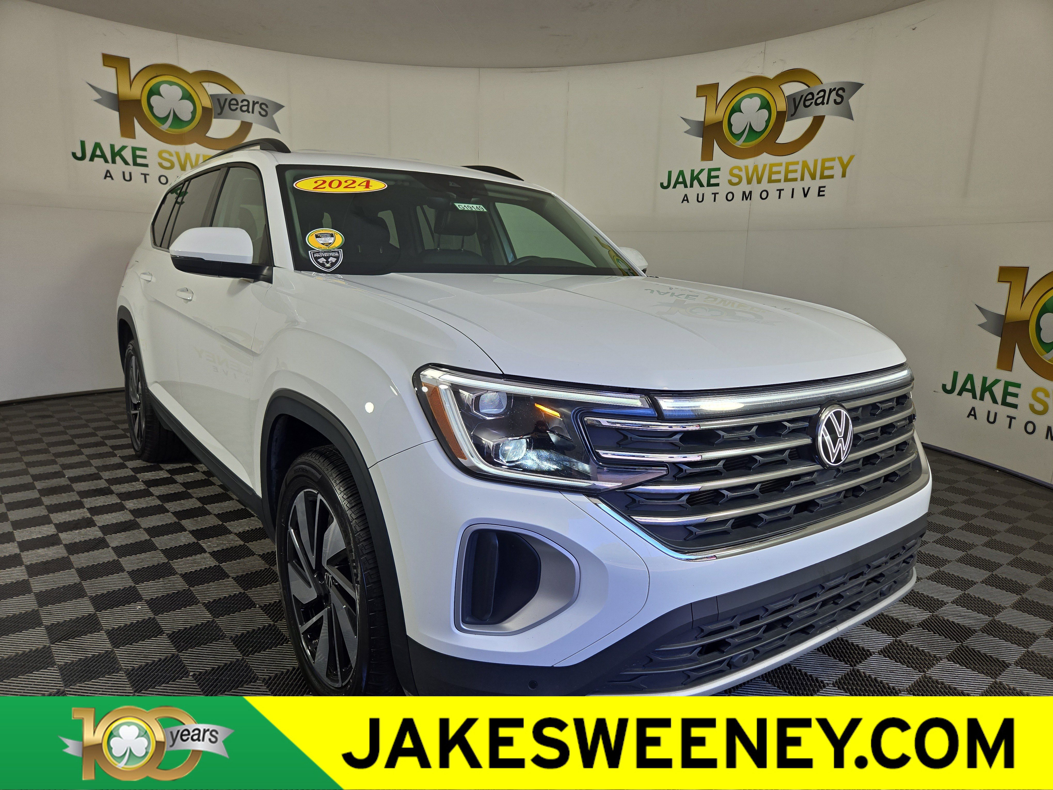 Used 2024 Volkswagen Atlas SE image 1