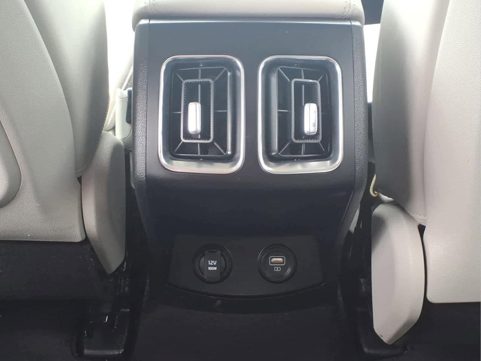 Used 2022 Kia Sorento S AWD/4WD image 30