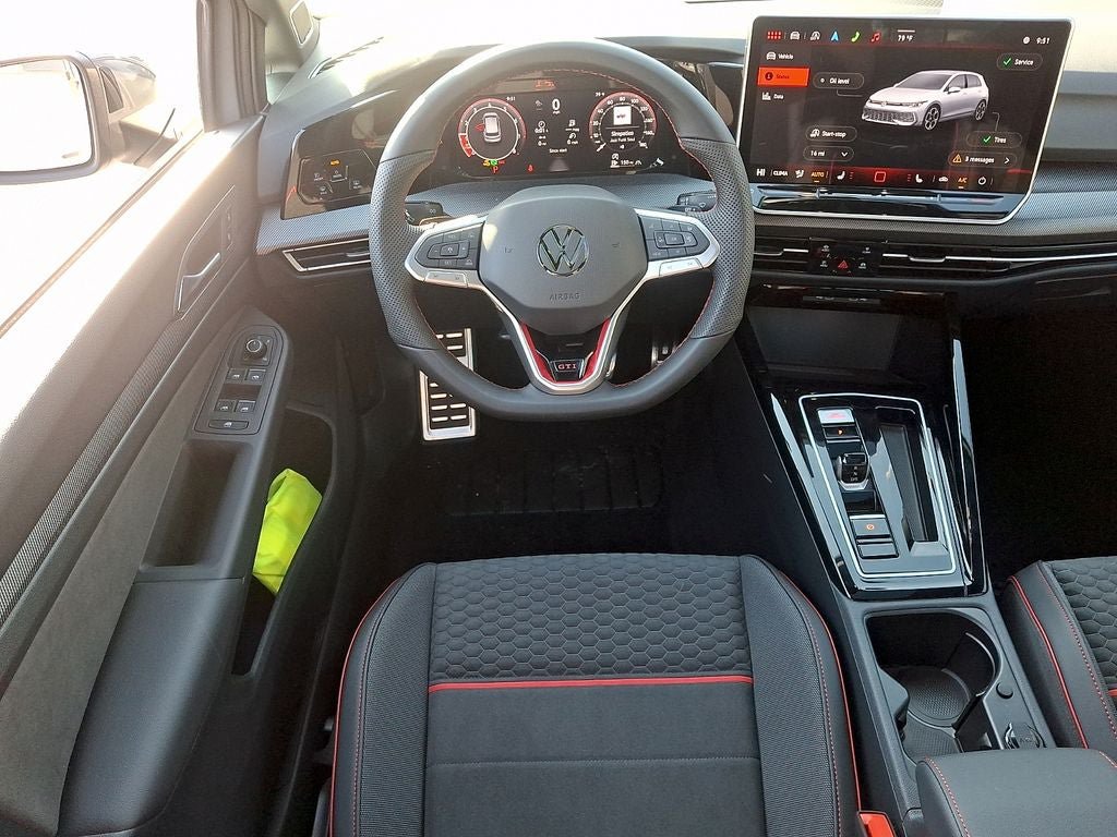 New 2026 Volkswagen GTI SE FWD image 7