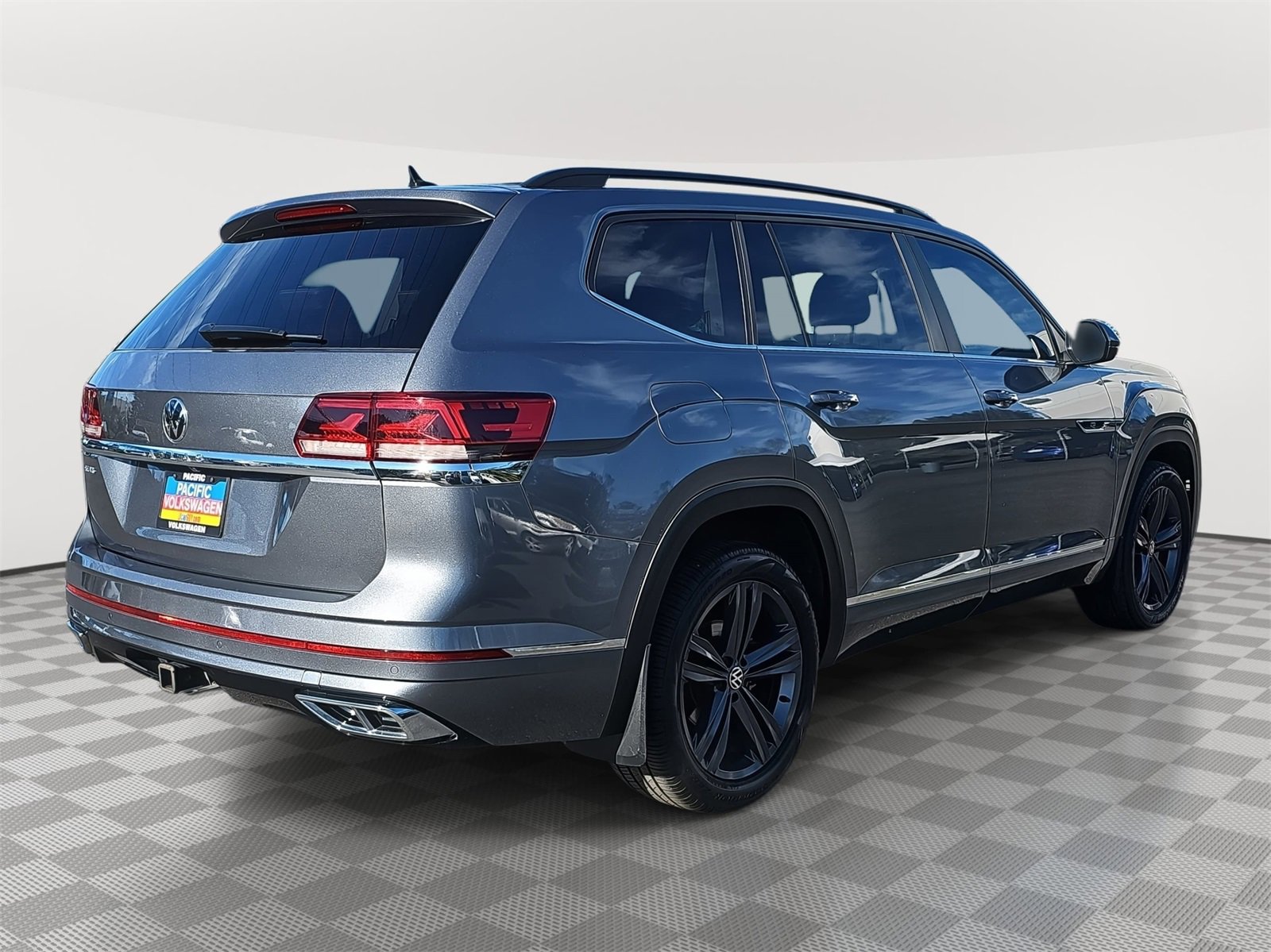 Used 2021 Volkswagen Atlas SE w/ Panoramic Sunroof Package image 5