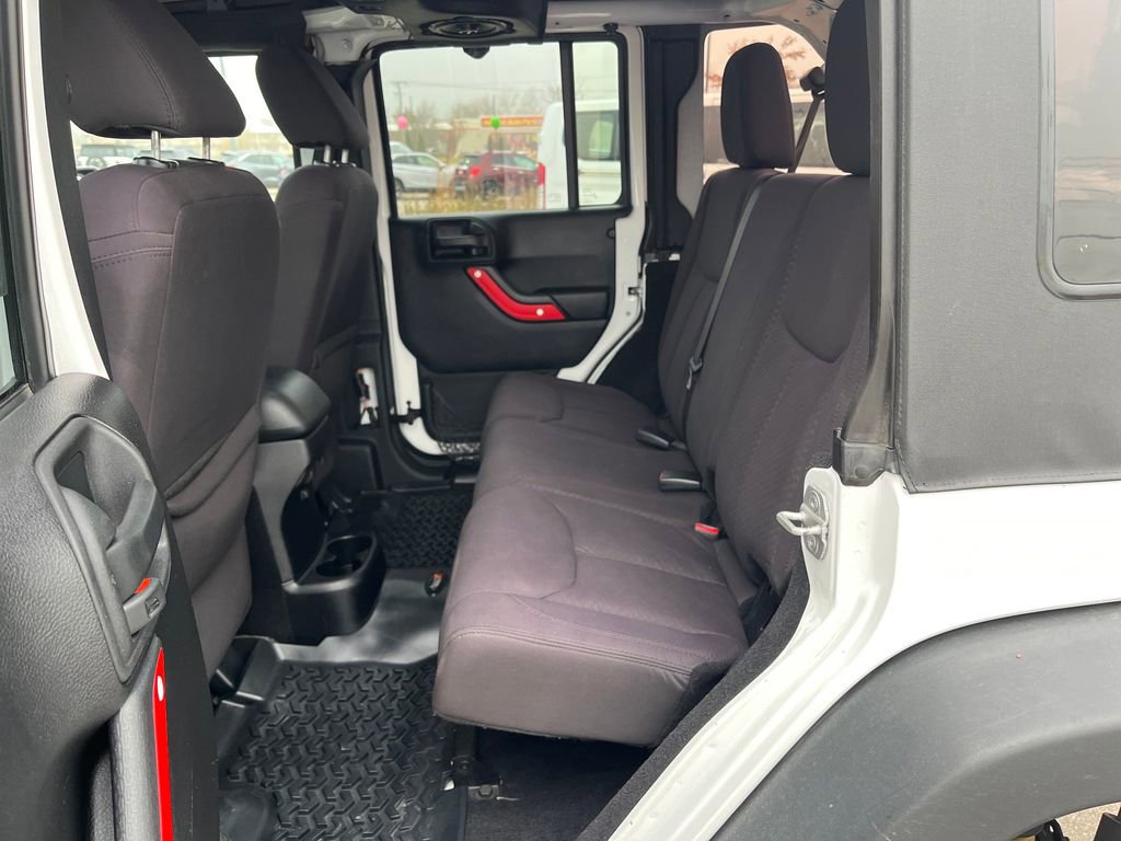 Used 2013 Jeep Wrangler Unlimited Sport image 14