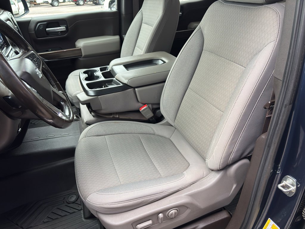 Used 2020 Chevrolet Silverado 1500 RST image 9