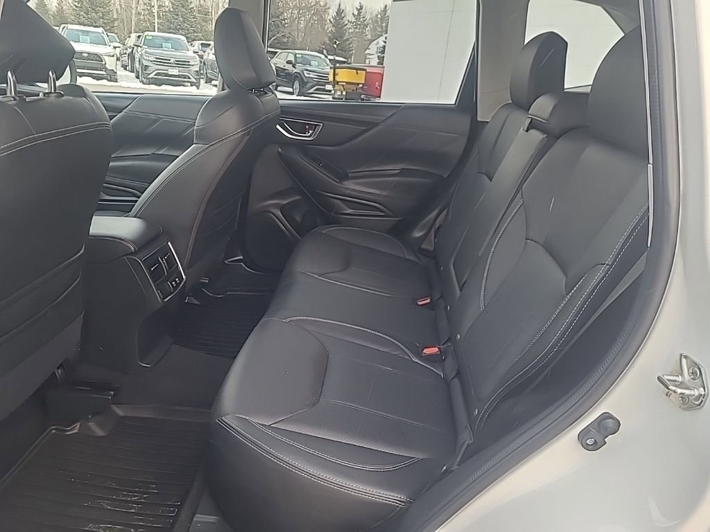 Used 2019 Subaru Forester Limited w/ Popular Package #3 image 18