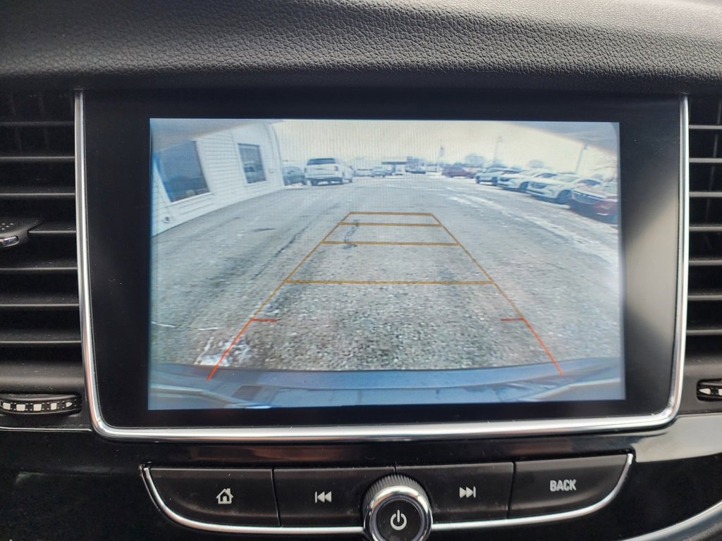 Used 2021 Buick Encore Preferred image 33