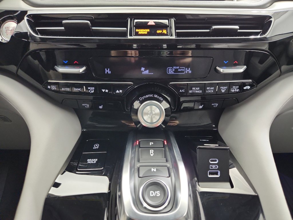 Used 2024 Acura MDX SH-AWD w/ Technology Package image 26