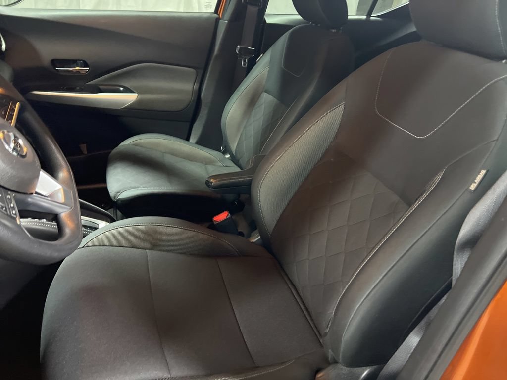 Used 2020 Nissan Kicks SV FWD image 18