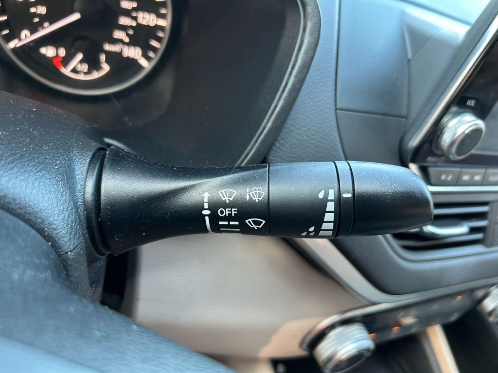 Used 2019 Nissan Altima 2.5 S FWD image 21