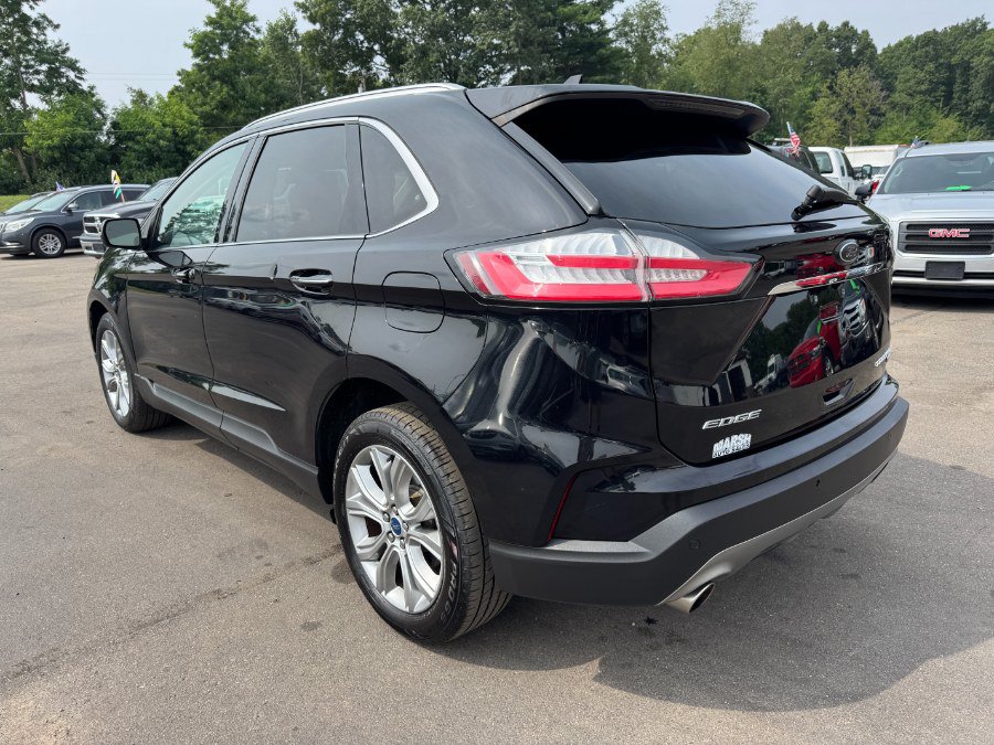 Used 2019 Ford Edge Titanium AWD/4WD image 3
