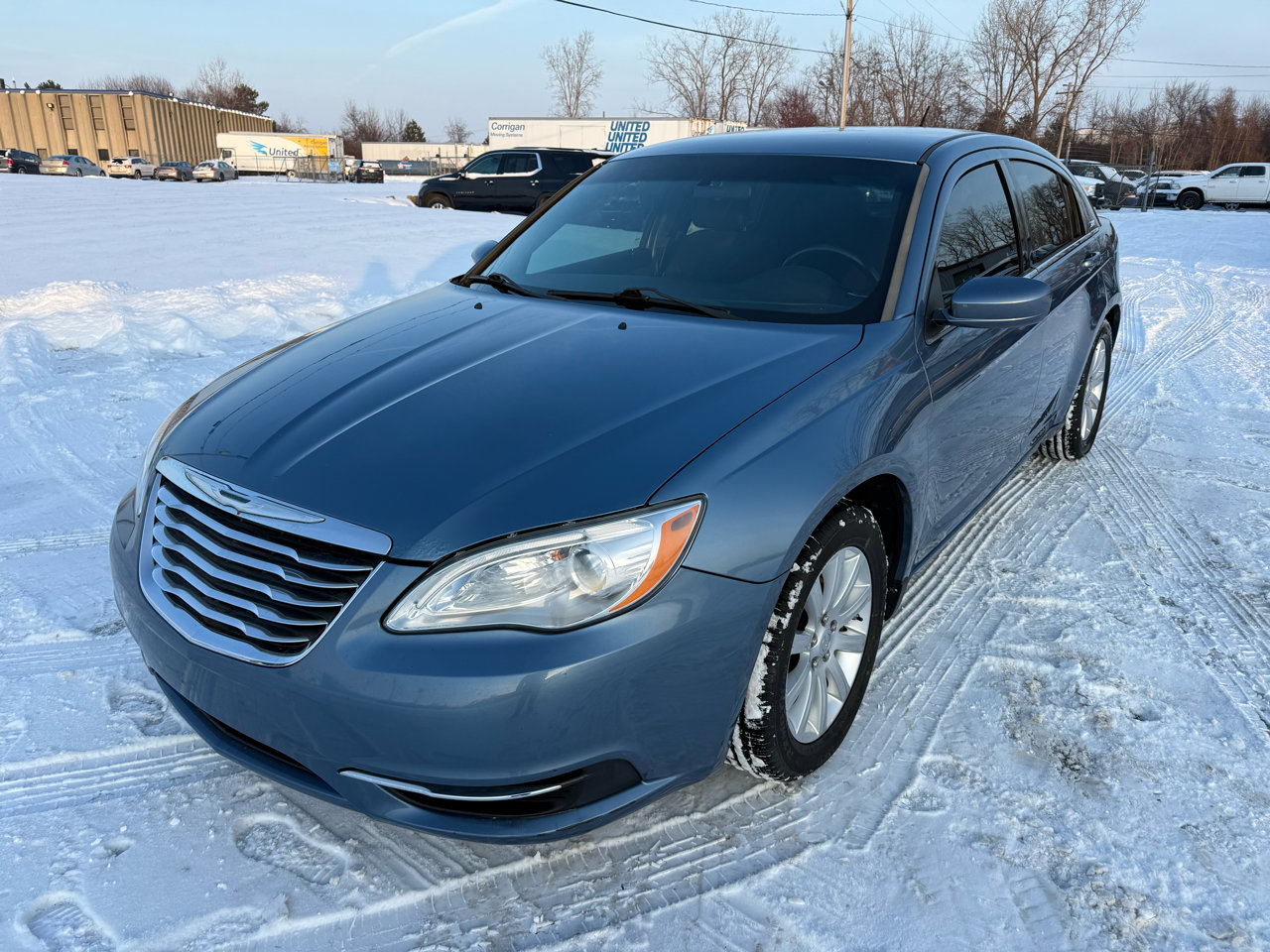 Used 2011 Chrysler 200 Touring w/ Cold Weather Group image 1