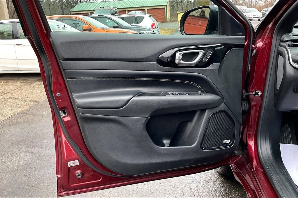 Used 2022 Jeep Compass High Altitude image 22