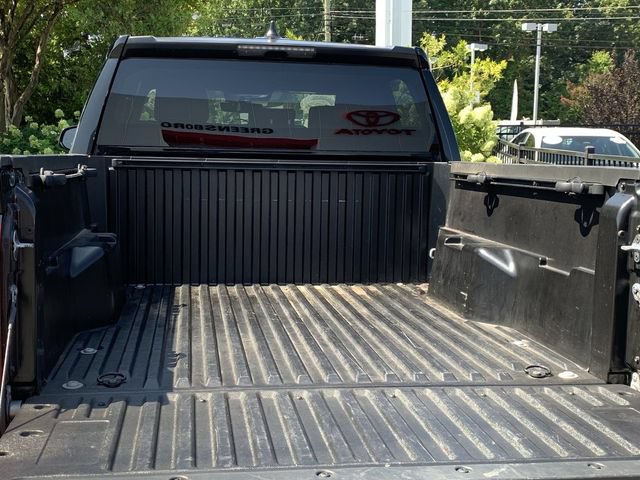 Used 2024 Toyota Tacoma SR5 AWD/4WD image 38