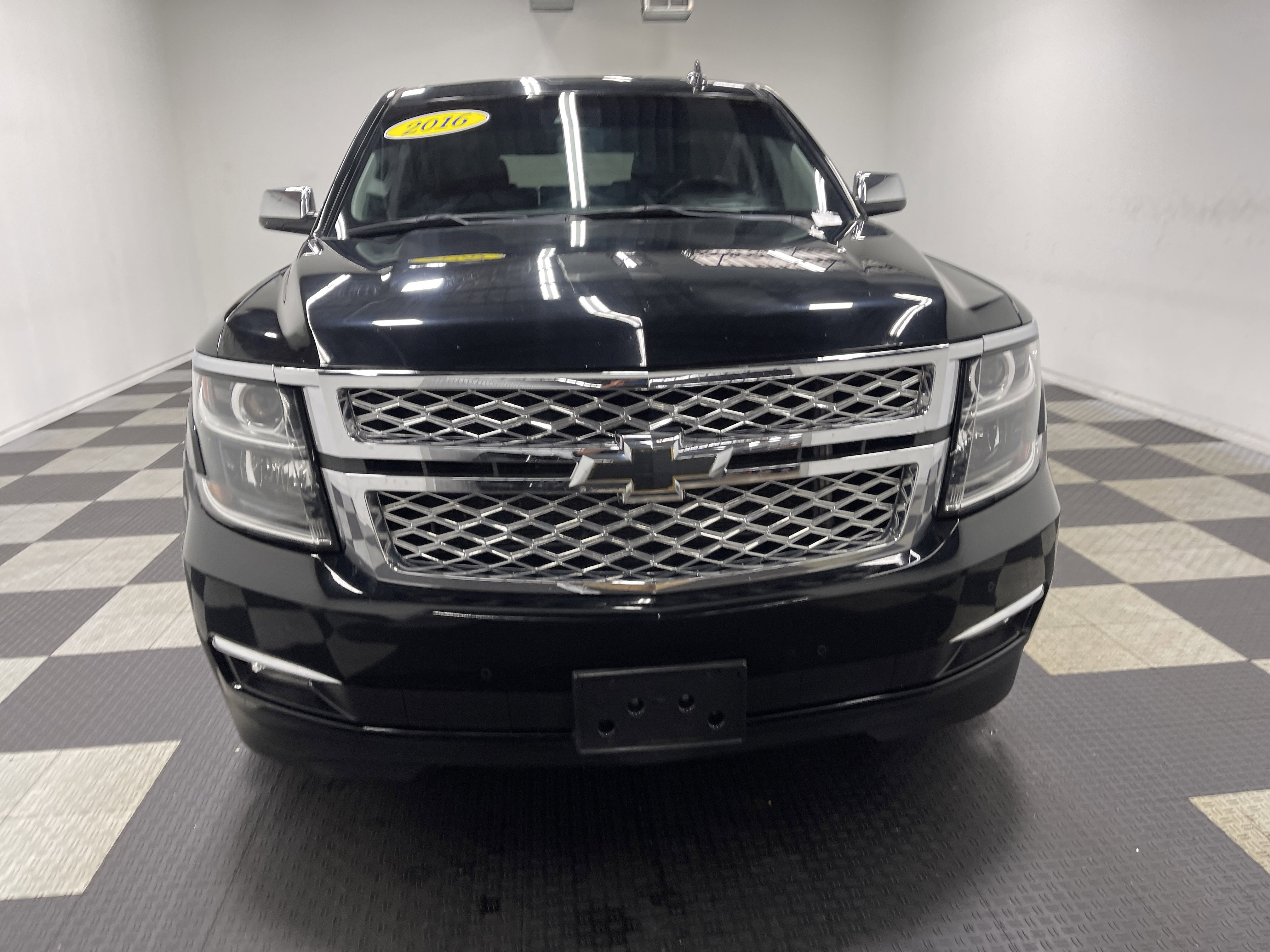 Used 2016 Chevrolet Tahoe LTZ AWD/4WD image 7