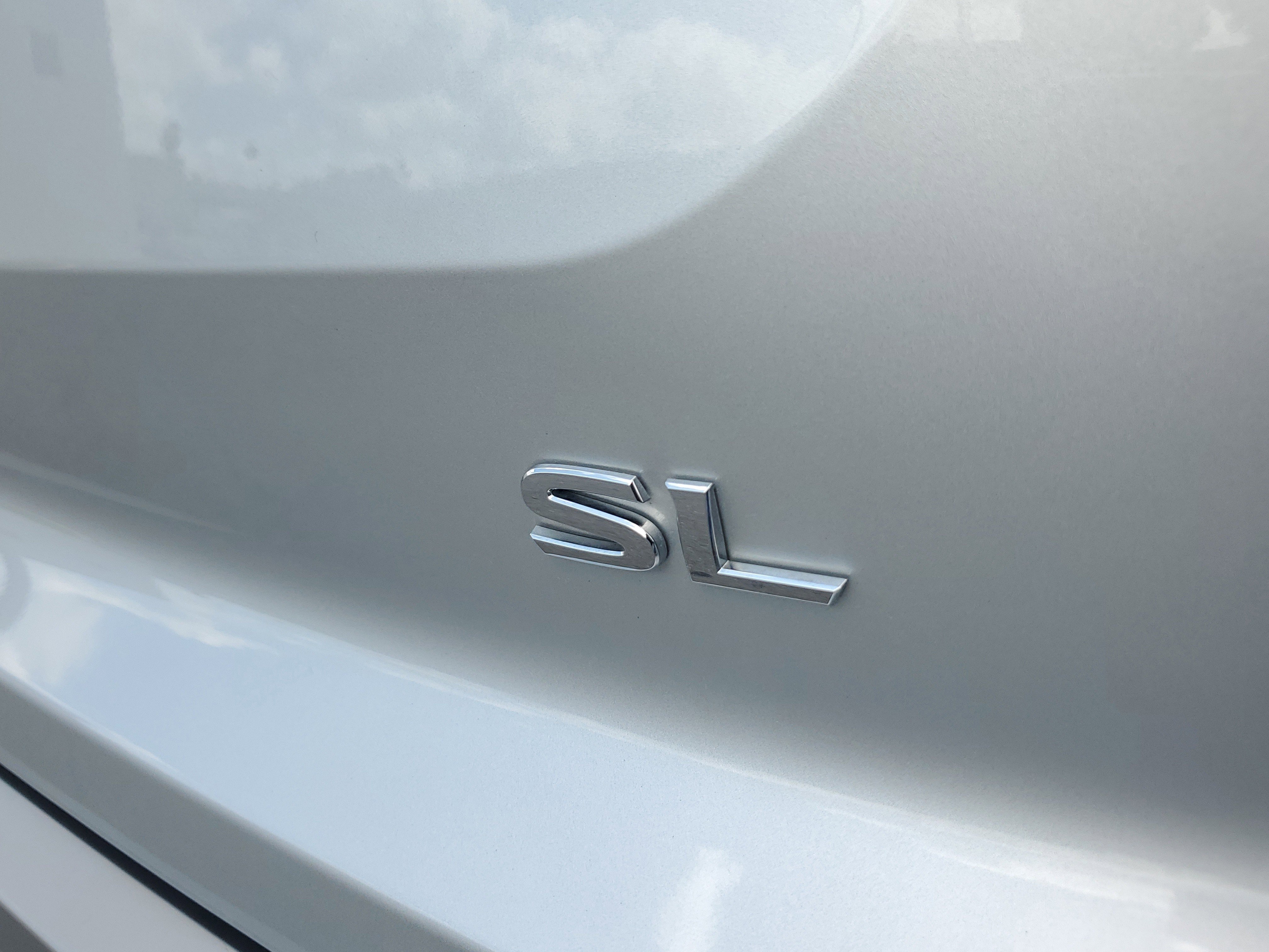 Used 2024 Nissan Pathfinder SL FWD image 31