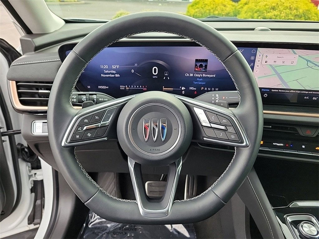 Used 2025 Buick Envision Sport Touring image 20