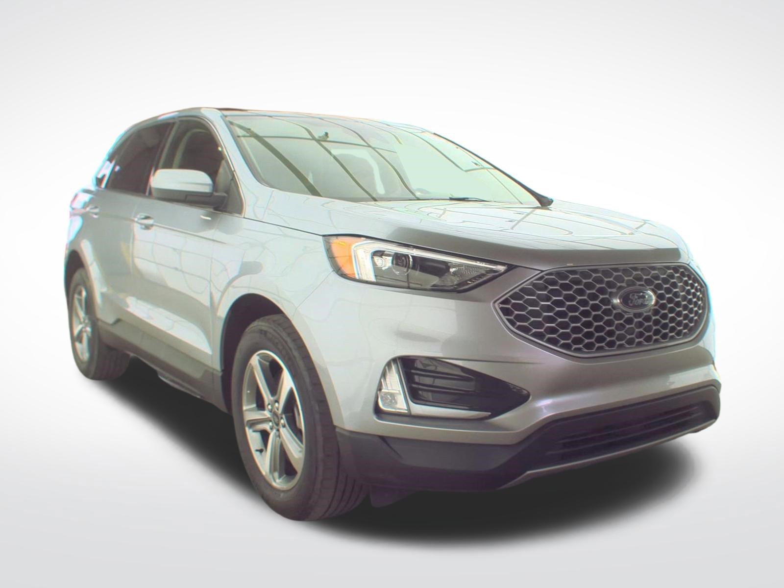 Used 2024 Ford Edge SEL w/ Convenience Package image 4