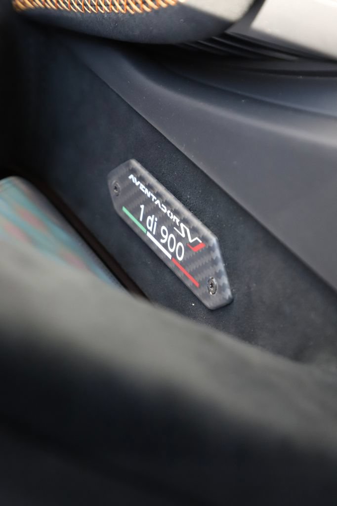Used 2019 Lamborghini Aventador SVJ AWD/4WD image 50