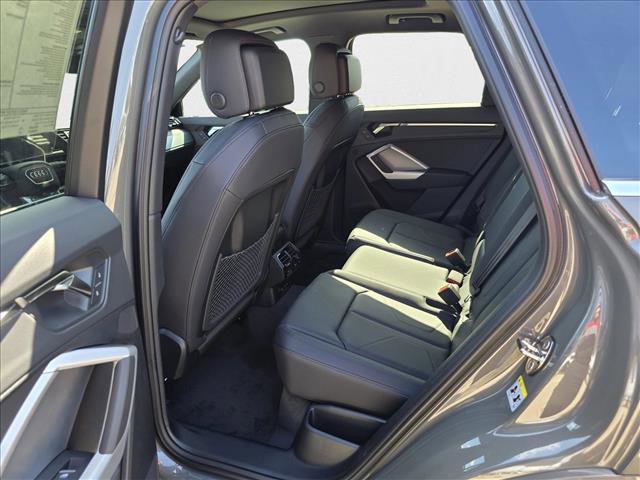 New 2025 Audi Q3 2.0T Premium w/ Convenience Package image 18