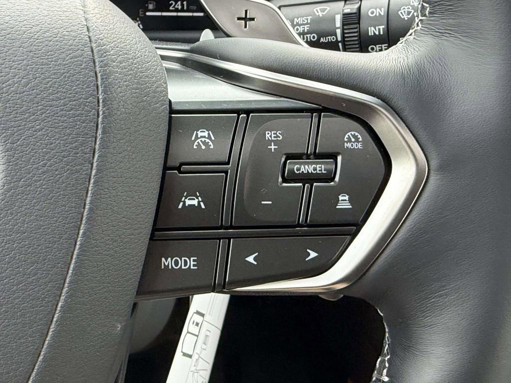 New 2026 Lexus LX 700h Luxury image 18