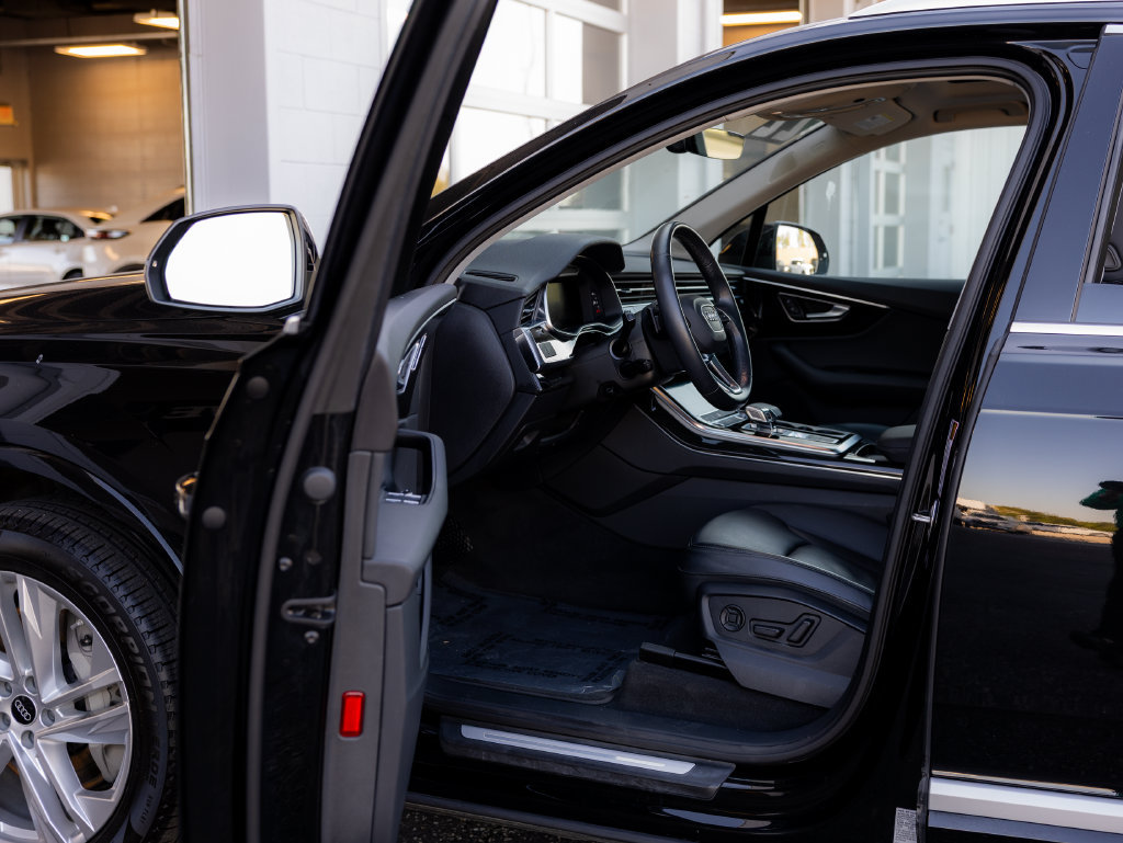 Used 2022 Audi Q7 3.0T Premium Plus AWD/4WD image 28