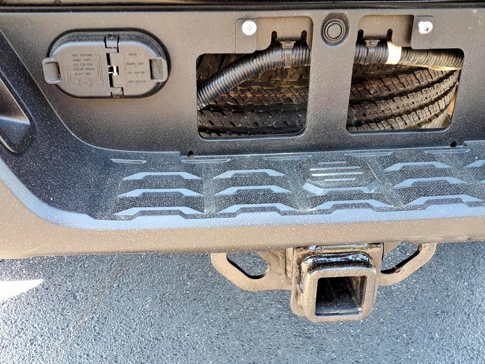 Used 2021 Toyota Tacoma SR5 AWD/4WD image 11