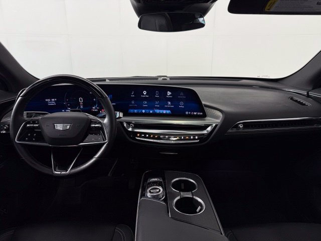 Used 2024 Cadillac Lyriq Luxury AWD/4WD image 23