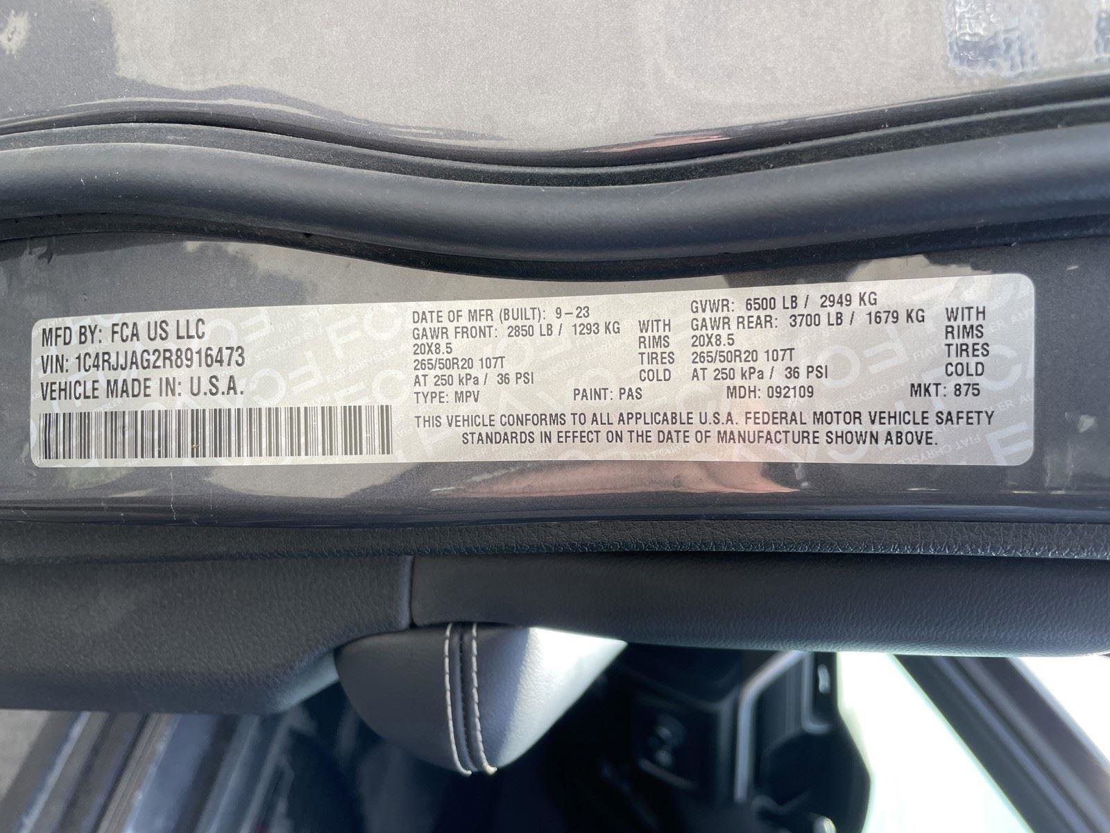 Used 2024 Jeep Grand Cherokee L Altitude image 10