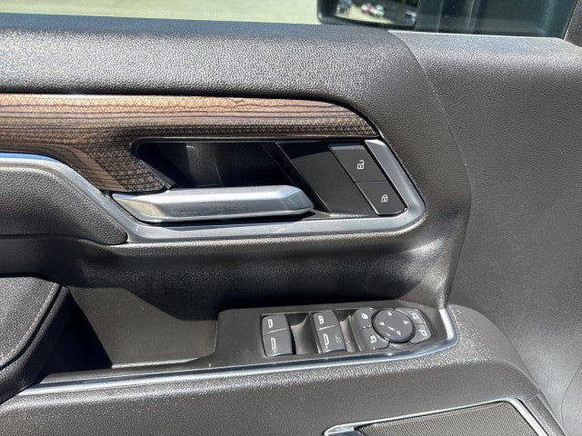 Used 2025 Chevrolet Silverado 2500 LT w/ Safety Package AWD/4WD image 19