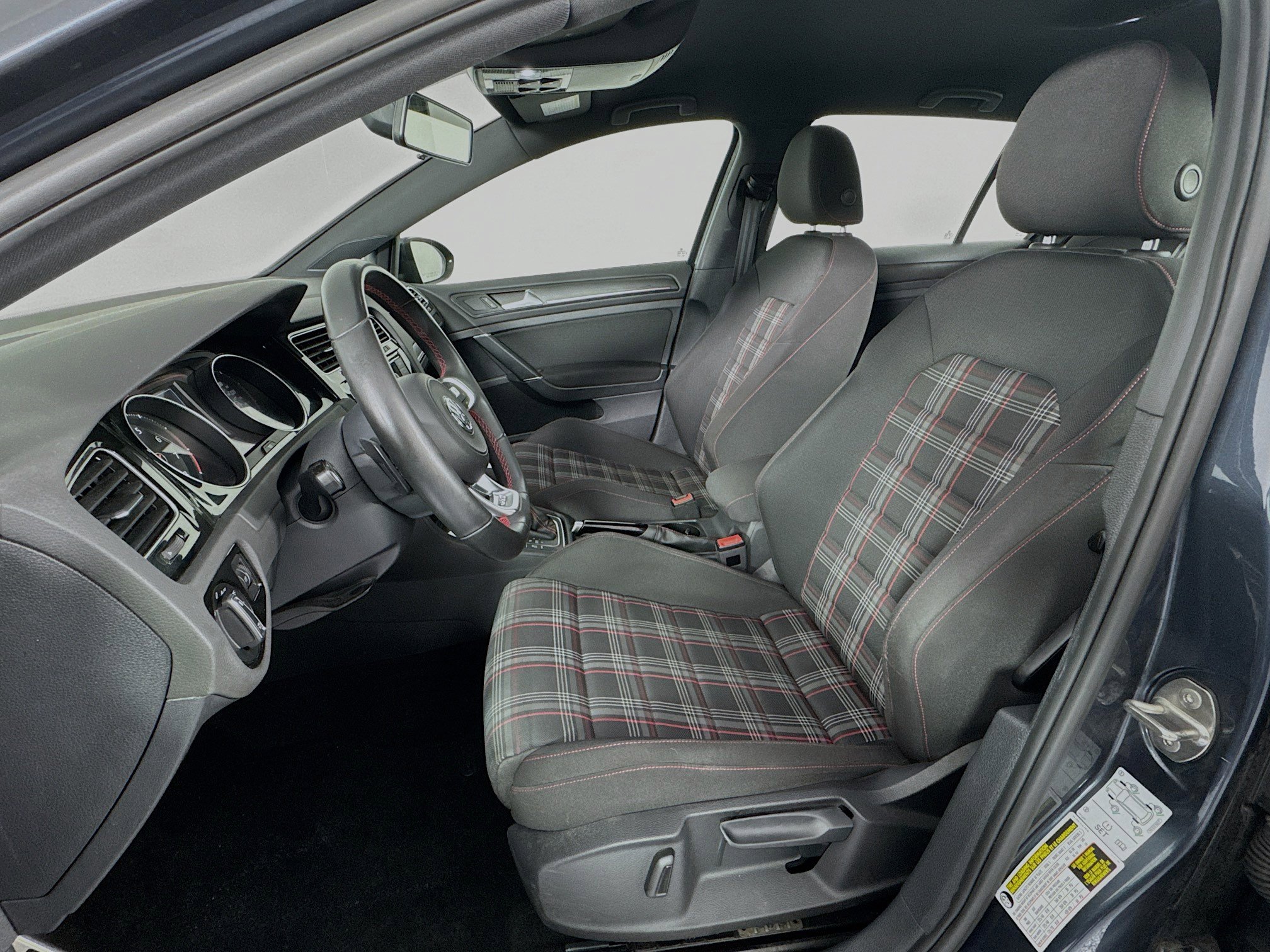 Used 2018 Volkswagen GTI S image 20