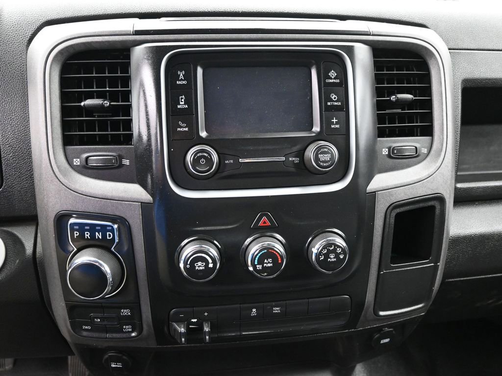 Used 2022 RAM 1500 Tradesman w/ Chrome Appearance Group AWD/4WD image 16