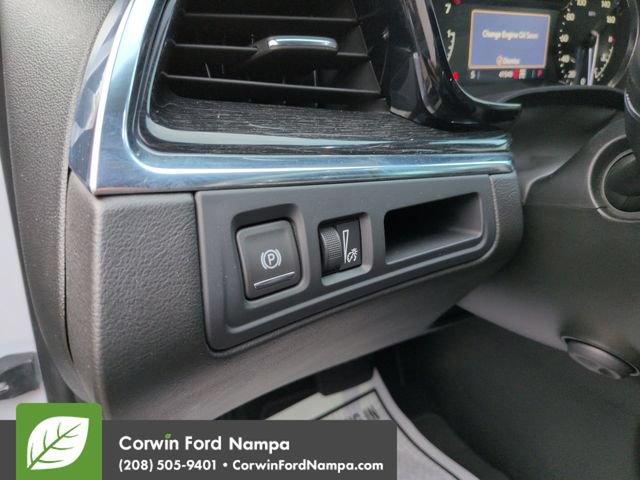 Used 2021 Cadillac XT5 Premium Luxury AWD/4WD image 13