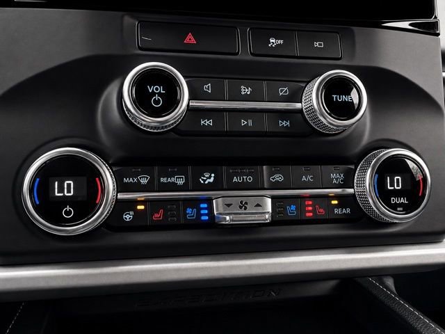 Used 2023 Ford Expedition XLT AWD/4WD image 24
