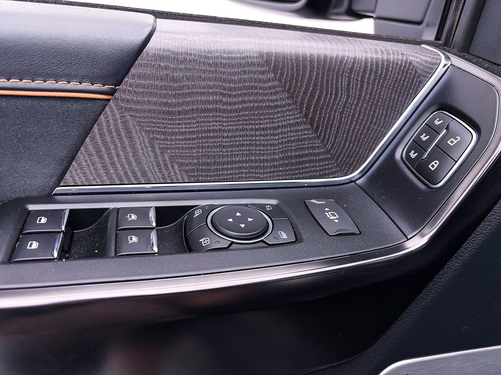 Used 2022 Ford F150 Platinum w/ Equipment Group 701A High image 18