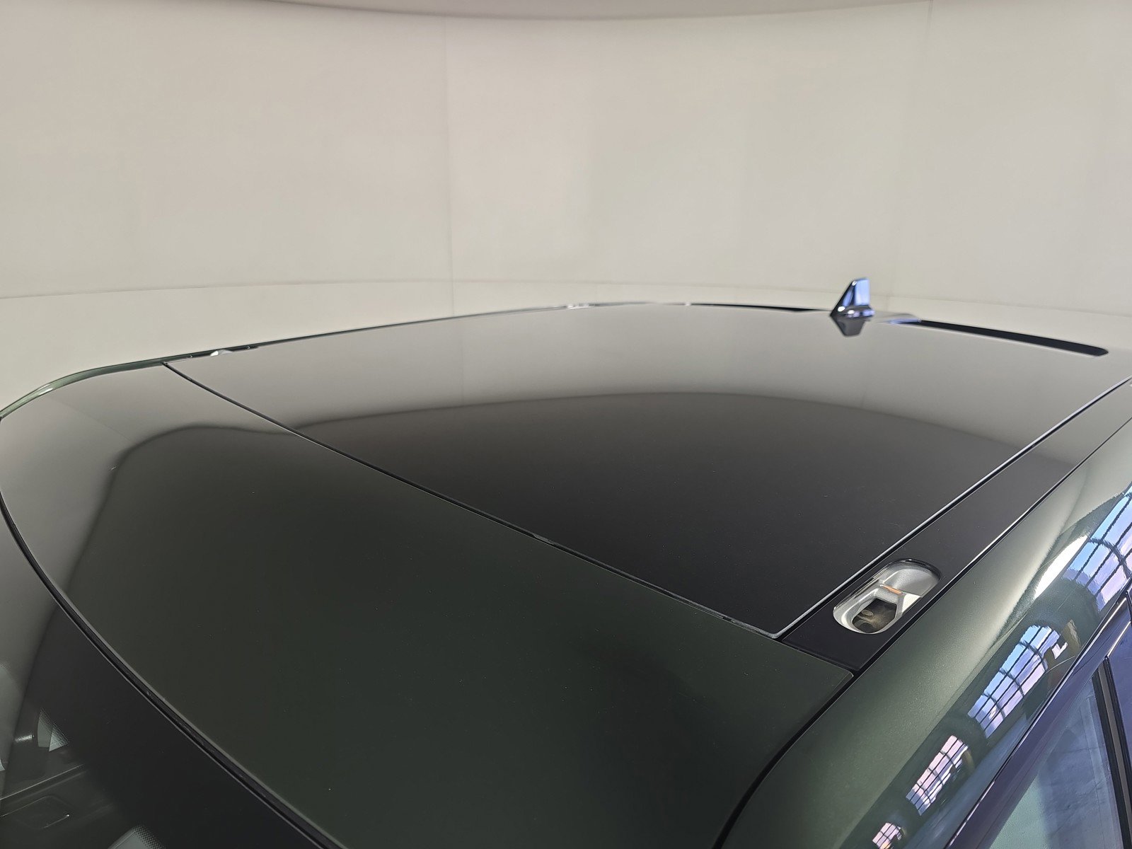 Used 2022 Rivian R1T Launch Edition image 13