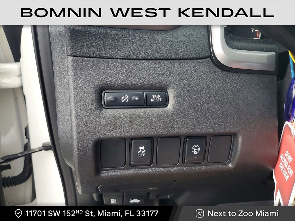 Used 2021 Nissan Murano SV image 26