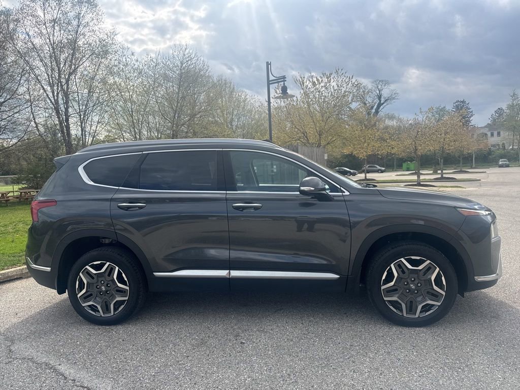 Used 2023 Hyundai Santa Fe Limited w/ Cargo Package AWD/4WD image 11