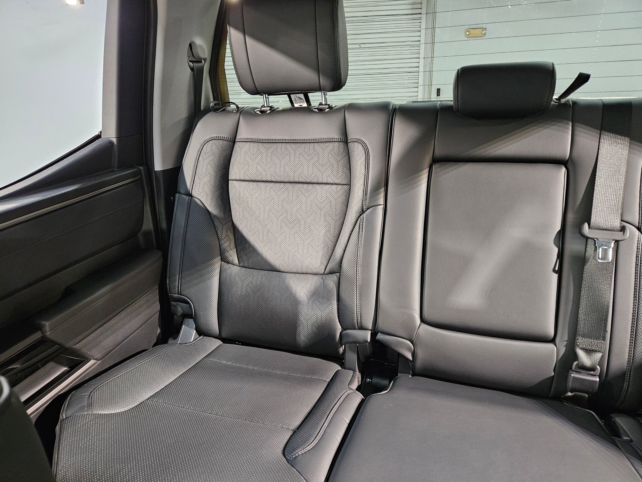 Used 2023 Toyota Tundra Limited w/ Power Package image 12