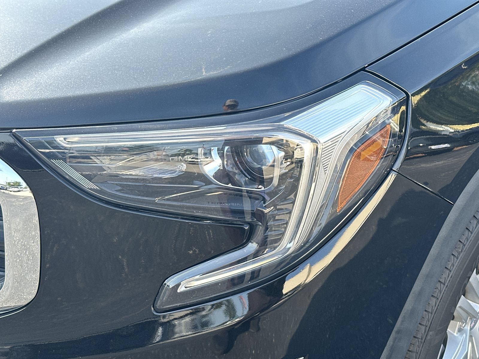 Used 2020 GMC Terrain SLE FWD image 11