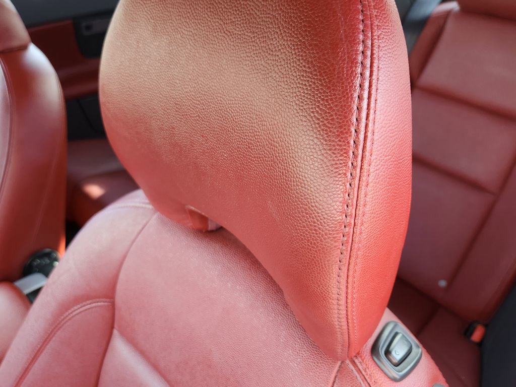 Used 2012 Volvo C70 T5 image 5