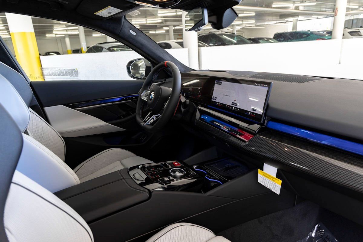 New 2026 BMW M5 w/ Carbon Package image 37