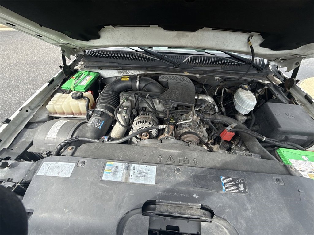 Used 2006 Chevrolet Silverado 2500 LS w/ Skid Plate Package image 26