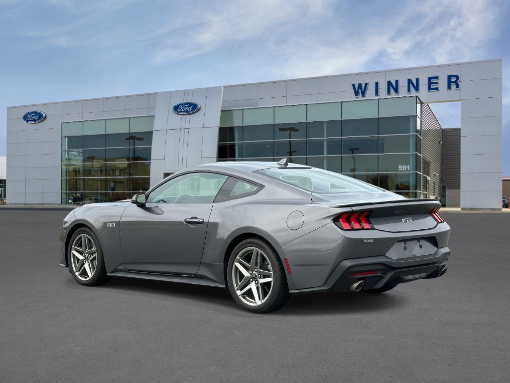 Used 2024 Ford Mustang GT Premium RWD image 2