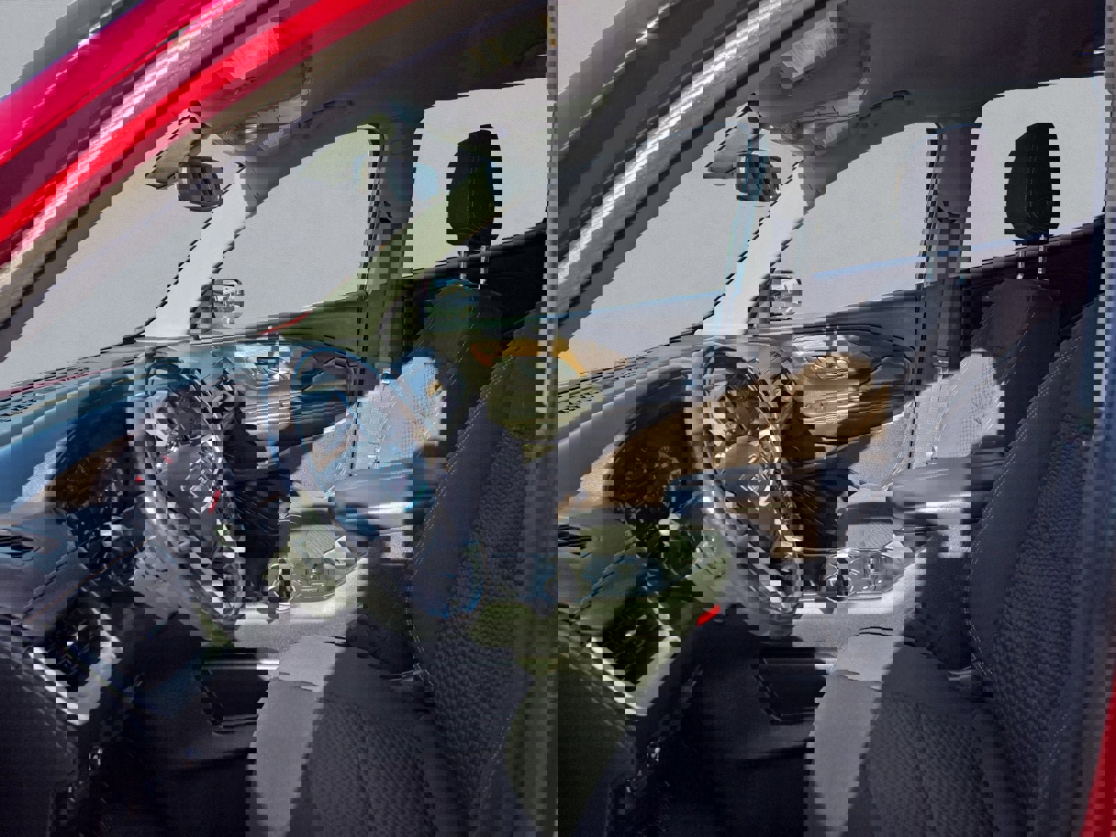 Used 2018 GMC Terrain SLE w/ Driver Convenience Package image 11