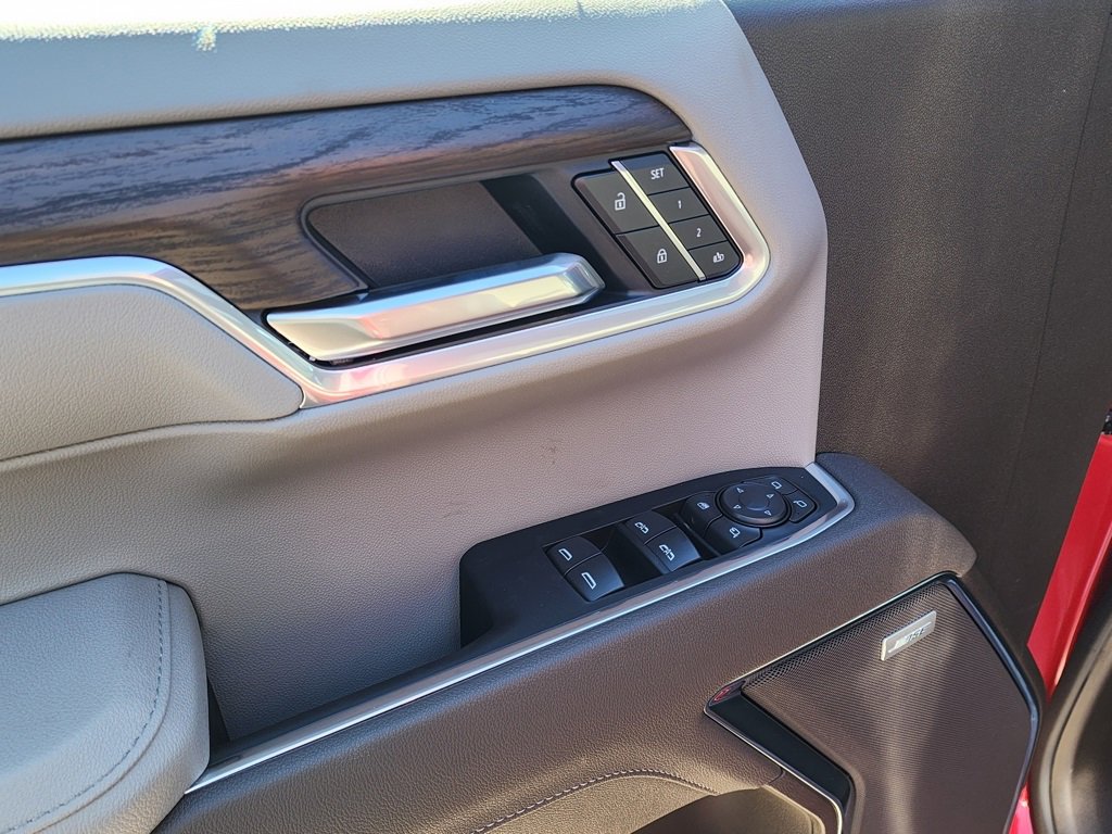 New 2026 GMC Sierra 1500 SLT w/ SLT Premium Plus Package image 15