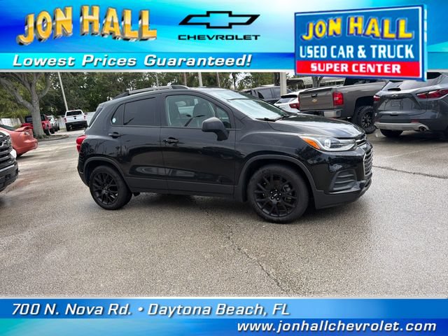 Used 2020 Chevrolet Trax LT w/ LT Convenience Package FWD image 13
