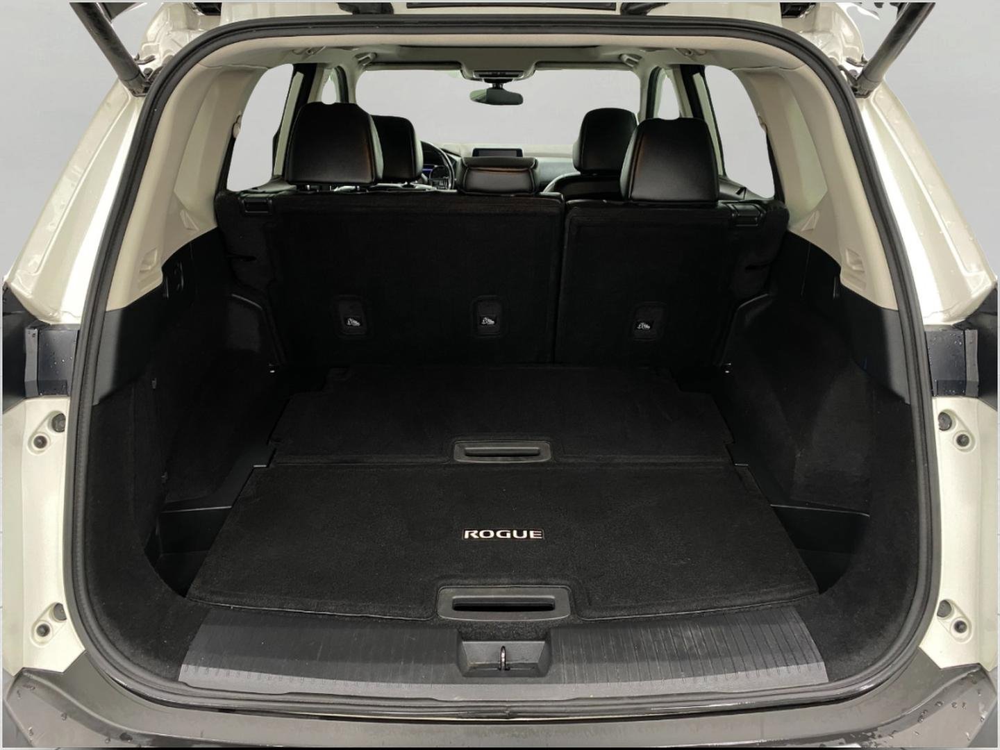 Used 2021 Nissan Rogue SL image 6