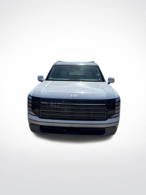 Used 2026 Hyundai Palisade Limited image 3